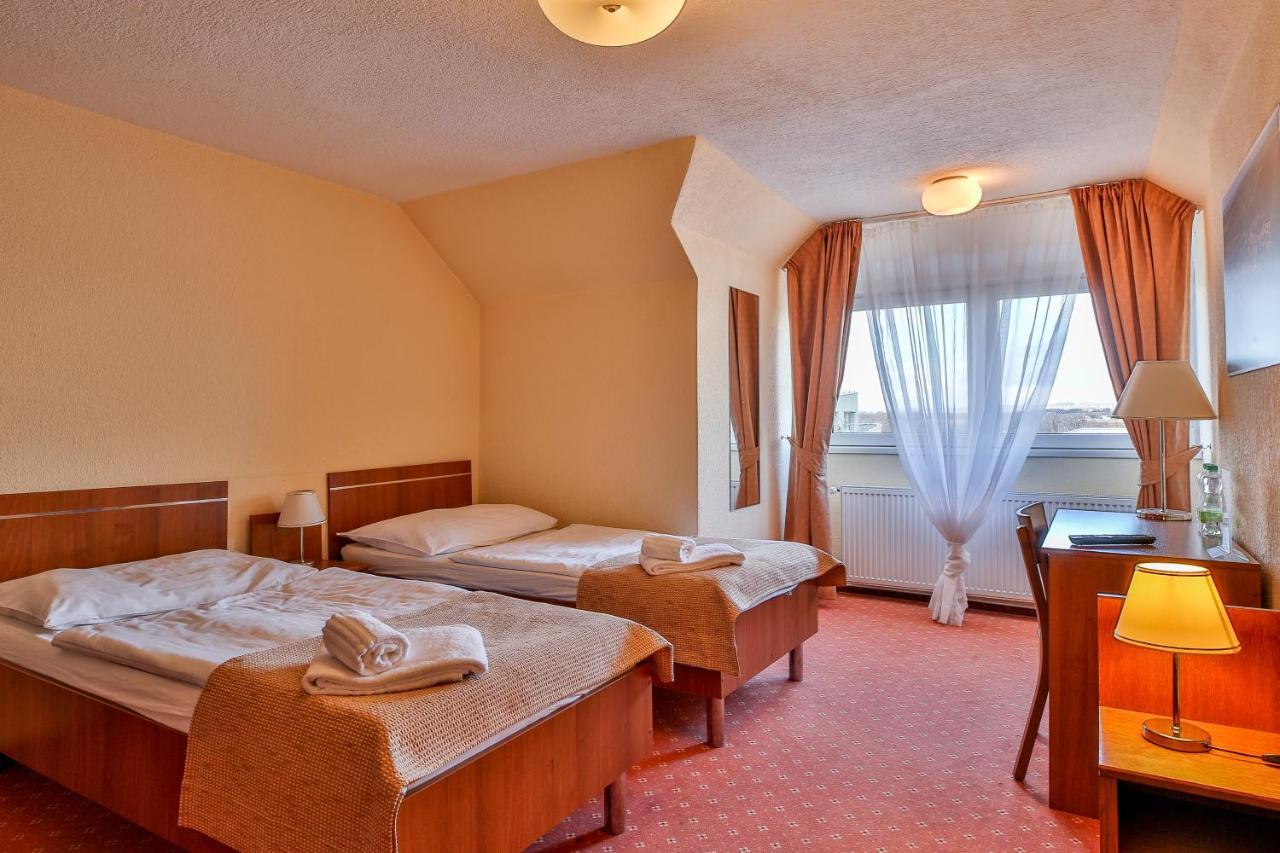 Hotel טאבור מראה חיצוני תמונה